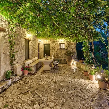 Eri Traditional House בית נופש Langadhákia